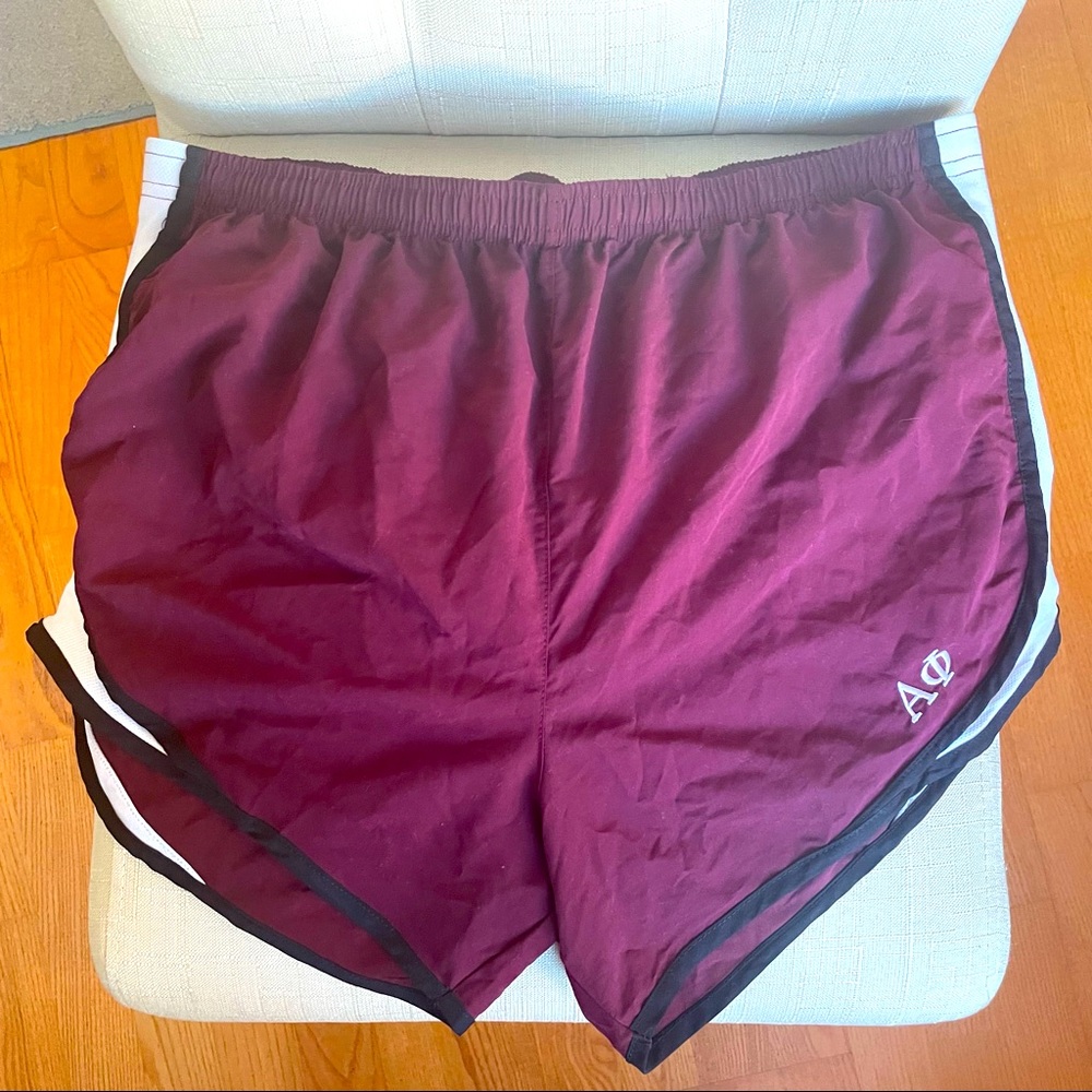 XL Alpha Phi running shorts